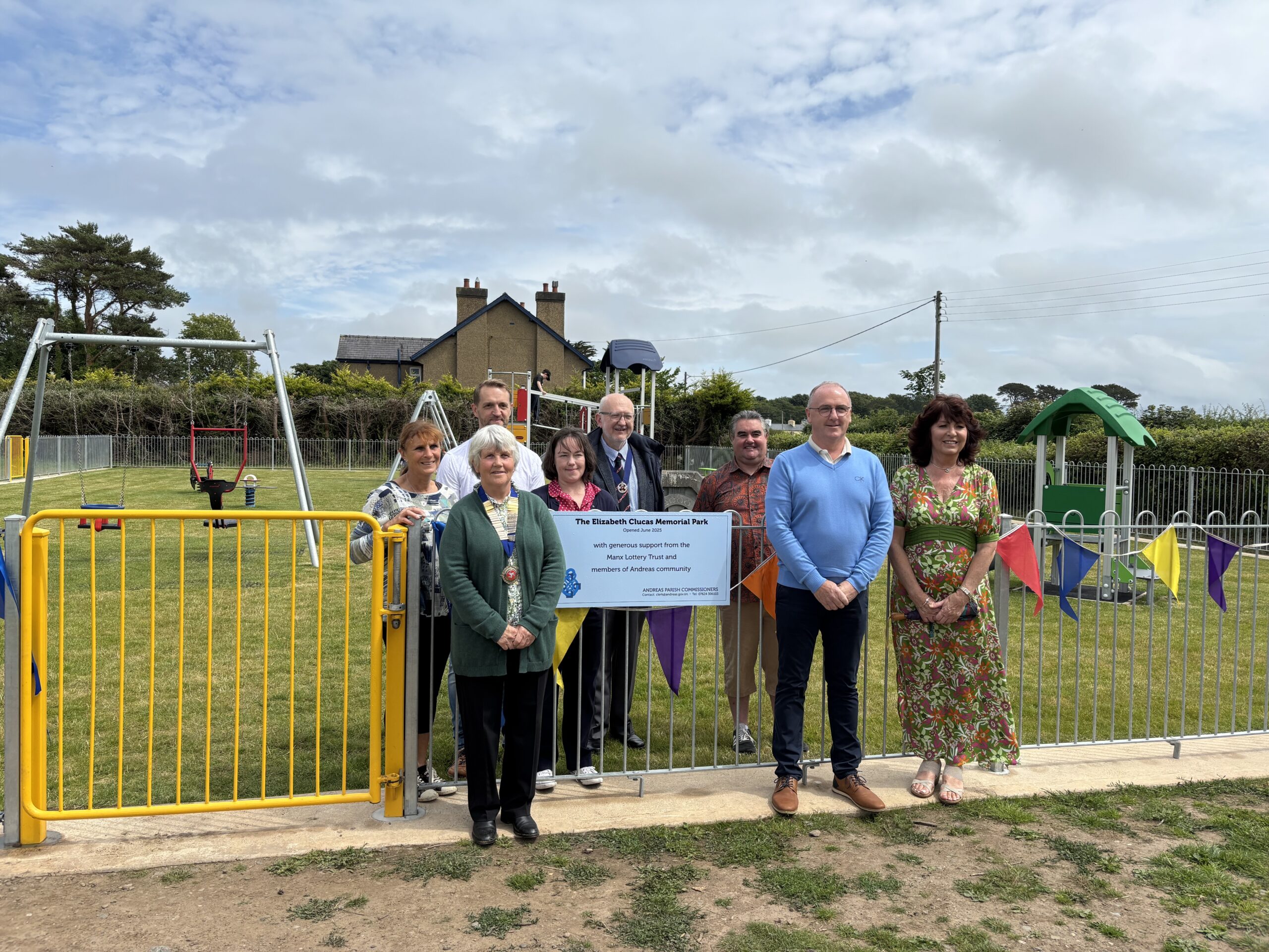 Community Funded Play Area Opens - Manx.News